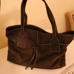 Tod’s Shoulder Bag. Authentic. Practically new!